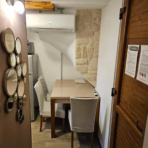  Appartement Reval Luxury Stone House Apartments**** Croatie
